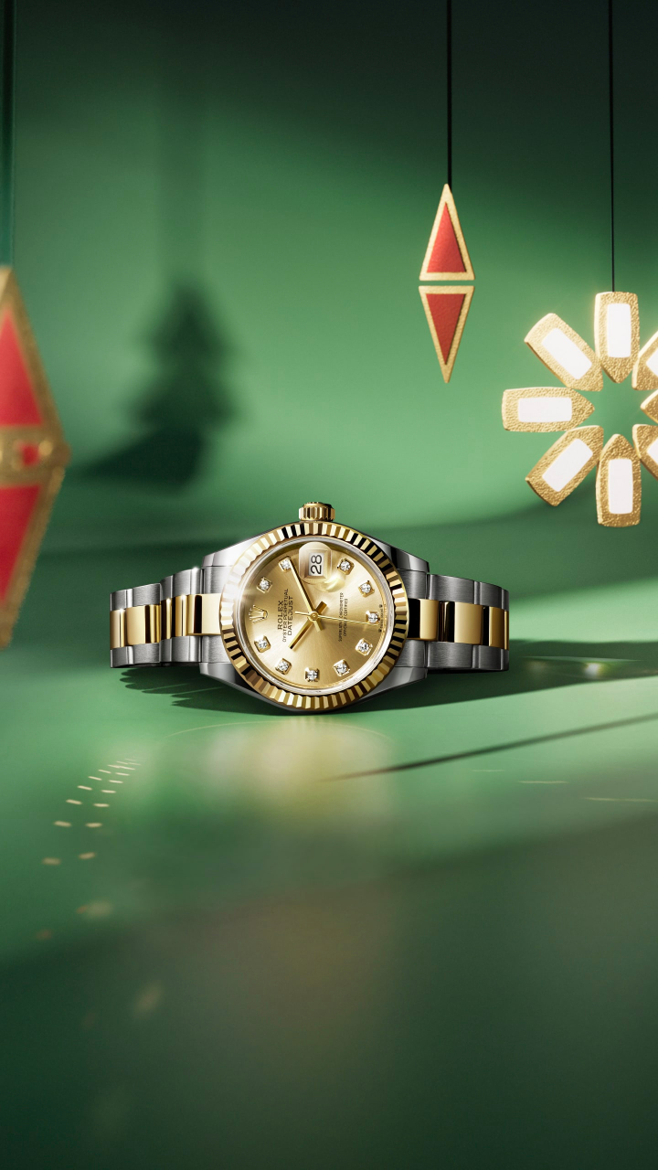 Discover our watch of the Month: The Lady Datejust