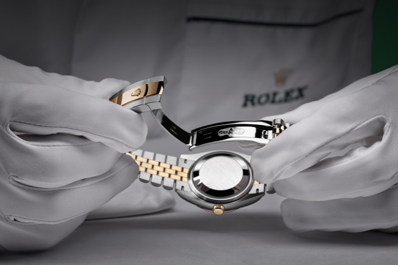 Explorer servicing procedure at Rolex