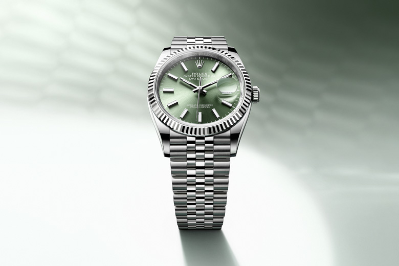 Explorer the Rolex Datejust watch