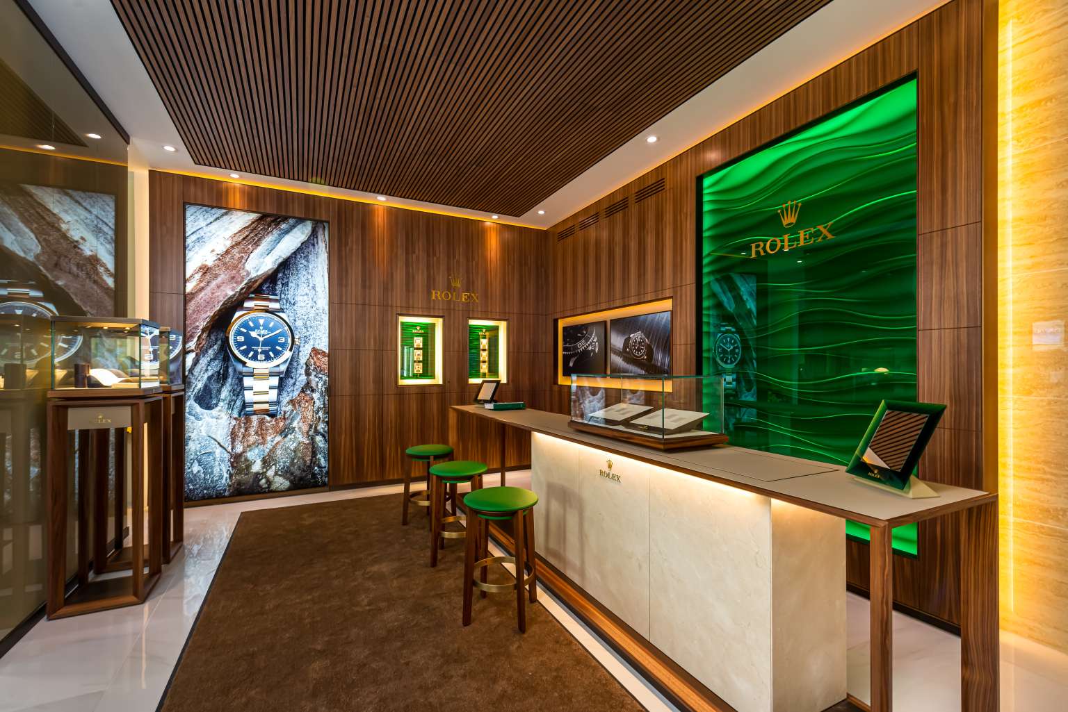 A picture of our Rolex storefront in Bonaire